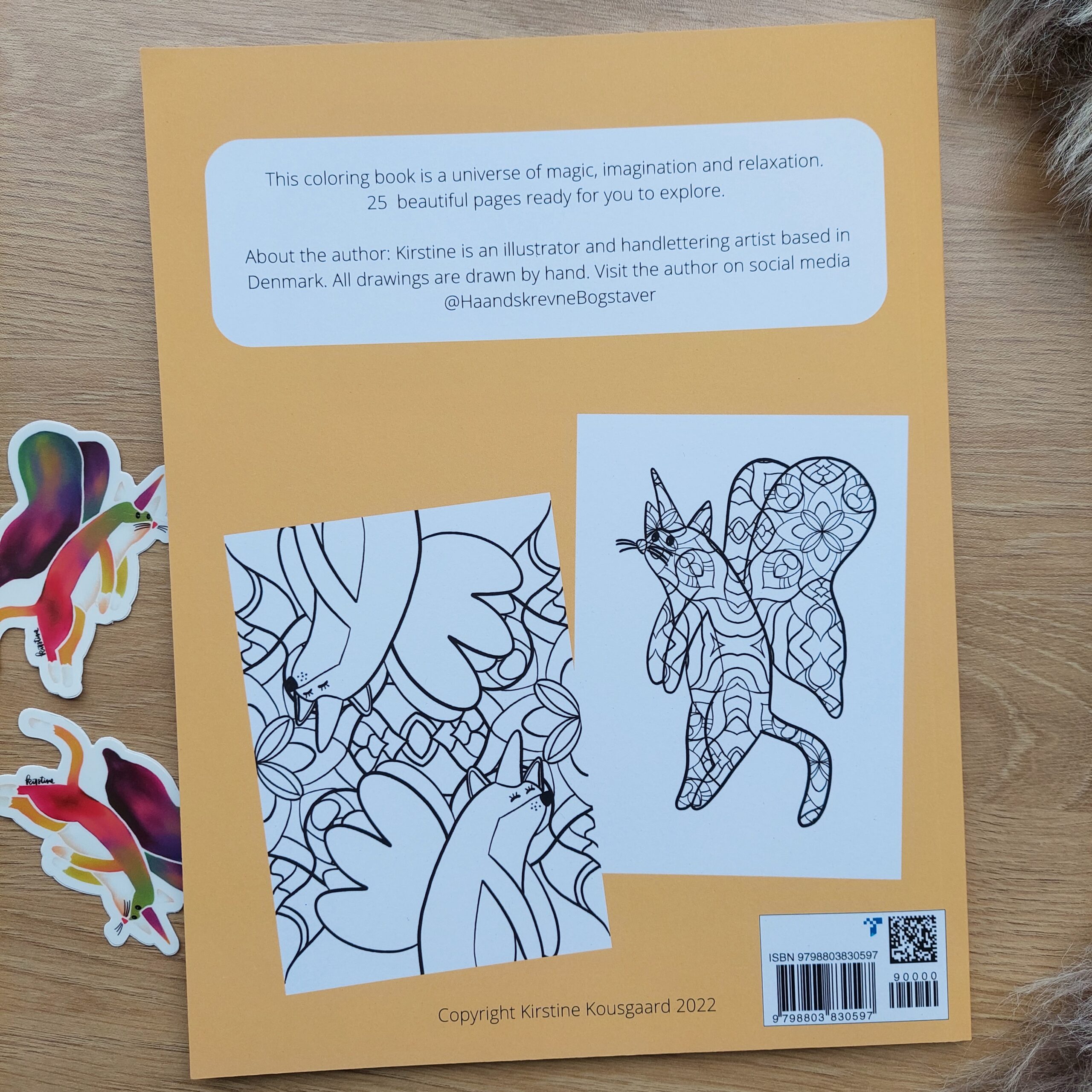 enhjørningekattesommerfugle malebog til børn og voksne